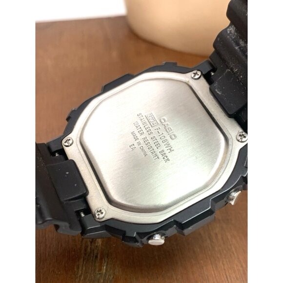 Casio Men's Watch F108WH Illuminator Quartz Digital Black Resin Sport 3224 - Picture 6 of 14